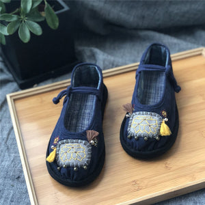 Handmade Cloth Shoes with cute Lotus Embroidery in Cloth G.34 -G.42 24002s