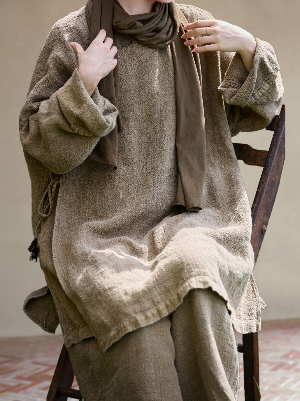 90% Ramie Linen Women Tunic Shirt in Hanfu Style with Diagonal Closure 251004w