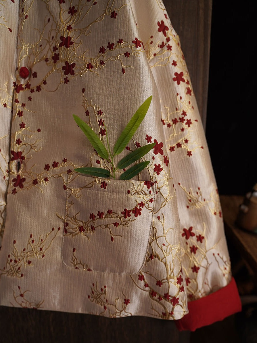 Embroidered Women Quilted Chinese Jacket with Chinese Handmade Buttons & Pockets 251020w