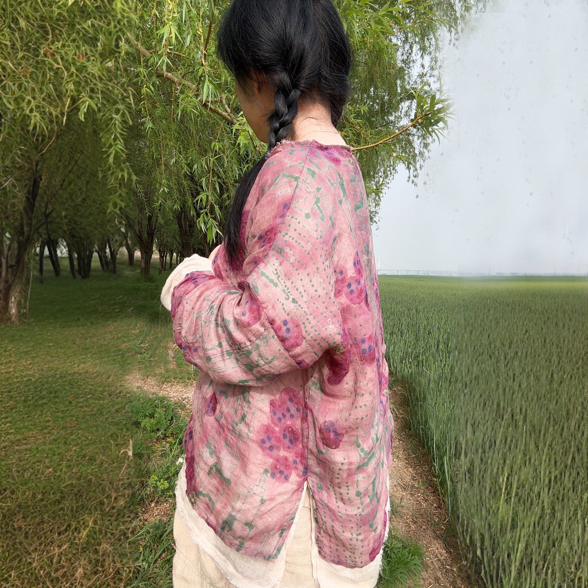 100% Ramie Linen  Women Pullover with Floral Print and Round Neck 250713s