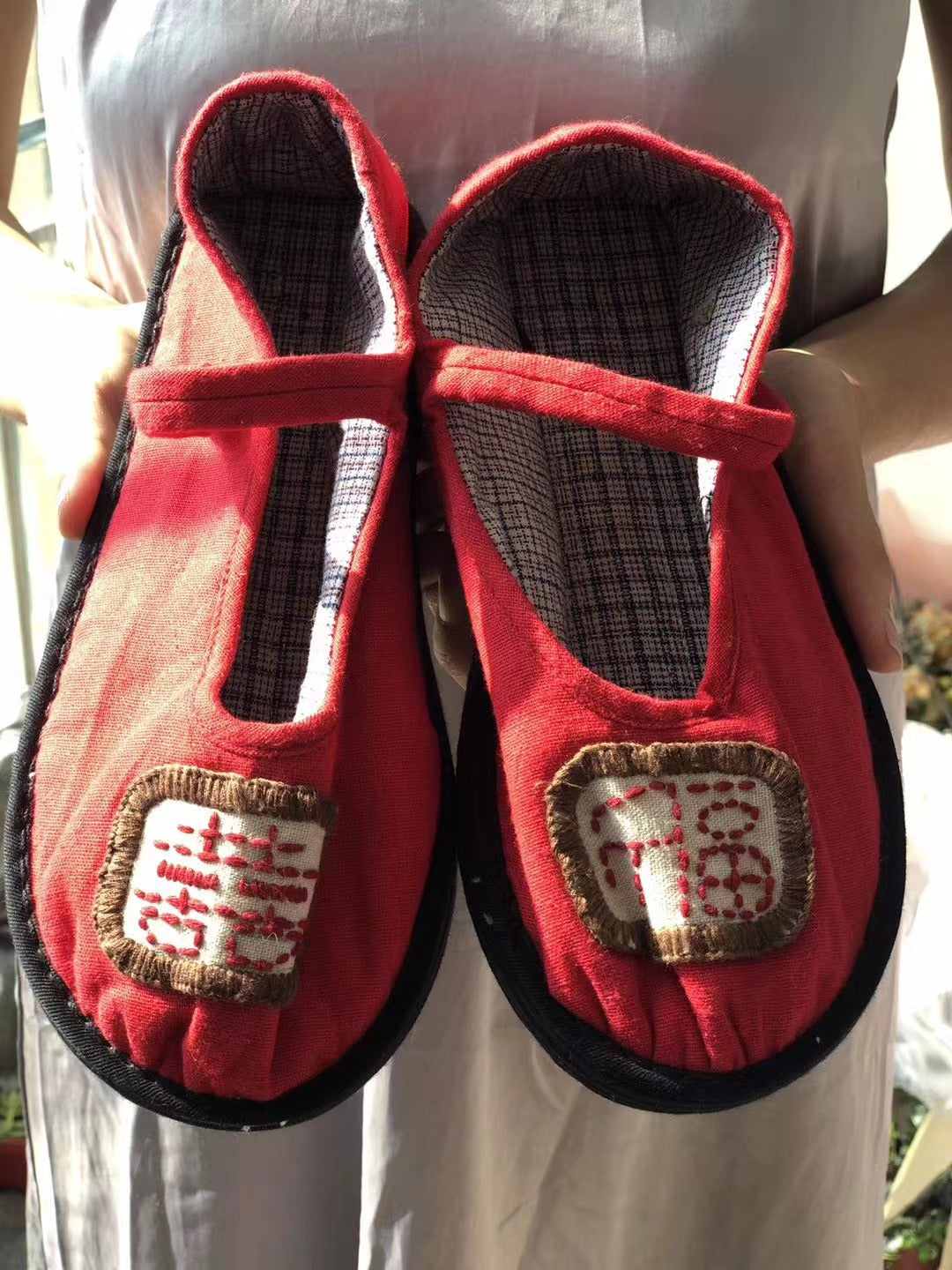 Handmade Cloth Shoes with Chinese Character Embroidery in Cloth G.34 -G.42 24004s