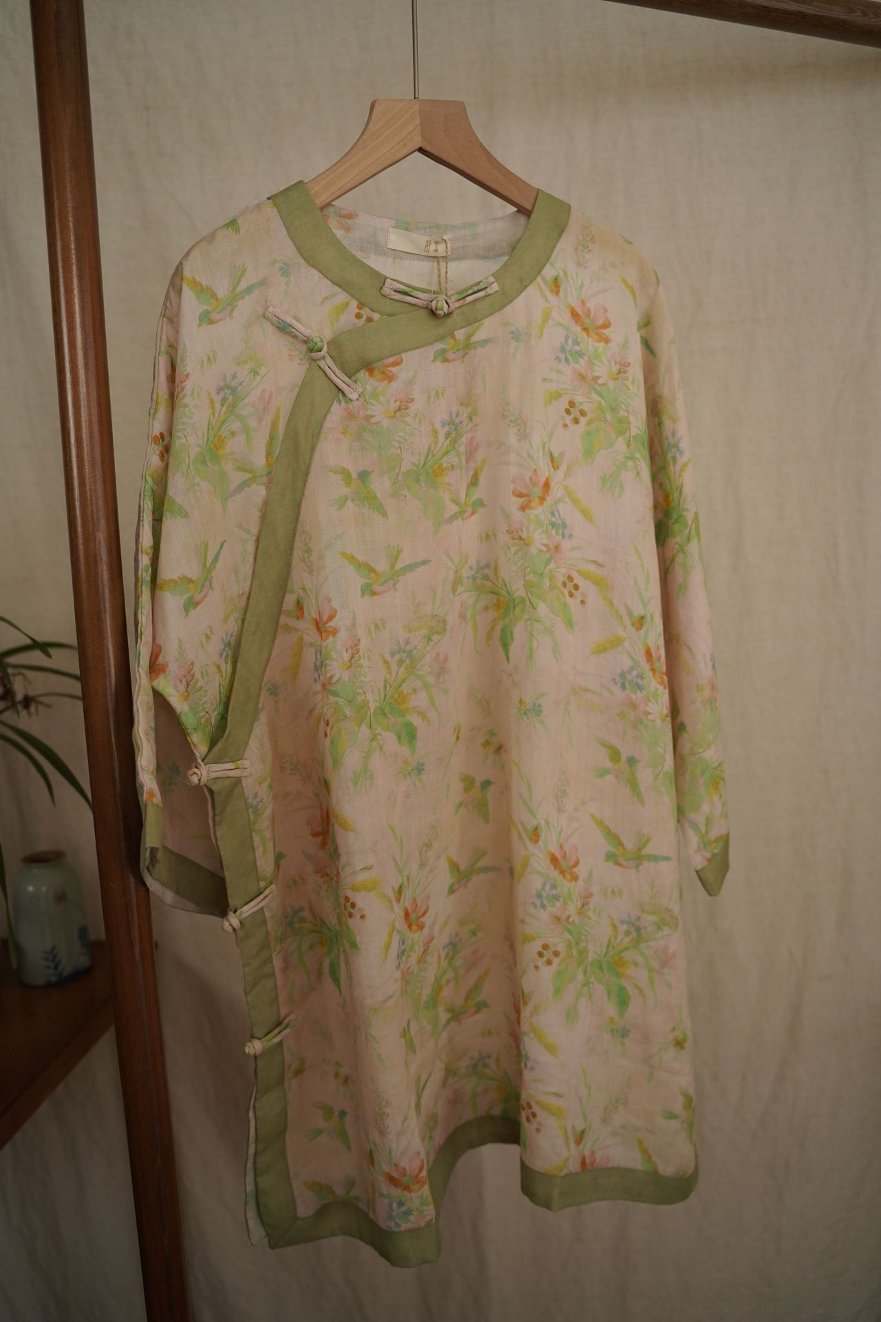 100% Ramie Linen Vintage Chinese Women Long Tunic with Chinese Traditional Buttons and Vintage Floral Print, Linen Skirt Set 241305s