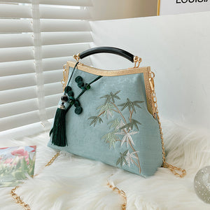 Handmade Cheongsam Clutch Handbag with Embroidery and Tassel DL9901A